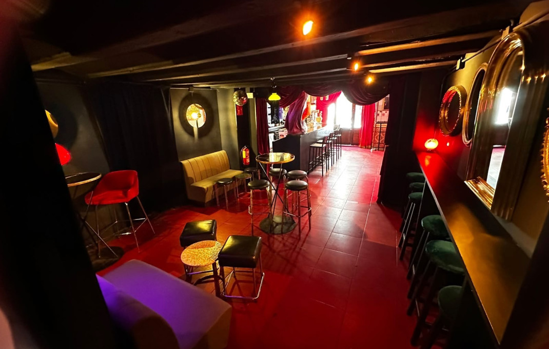 Traspaso - Bar- C1 -
Barcelona - Ciutat Vella