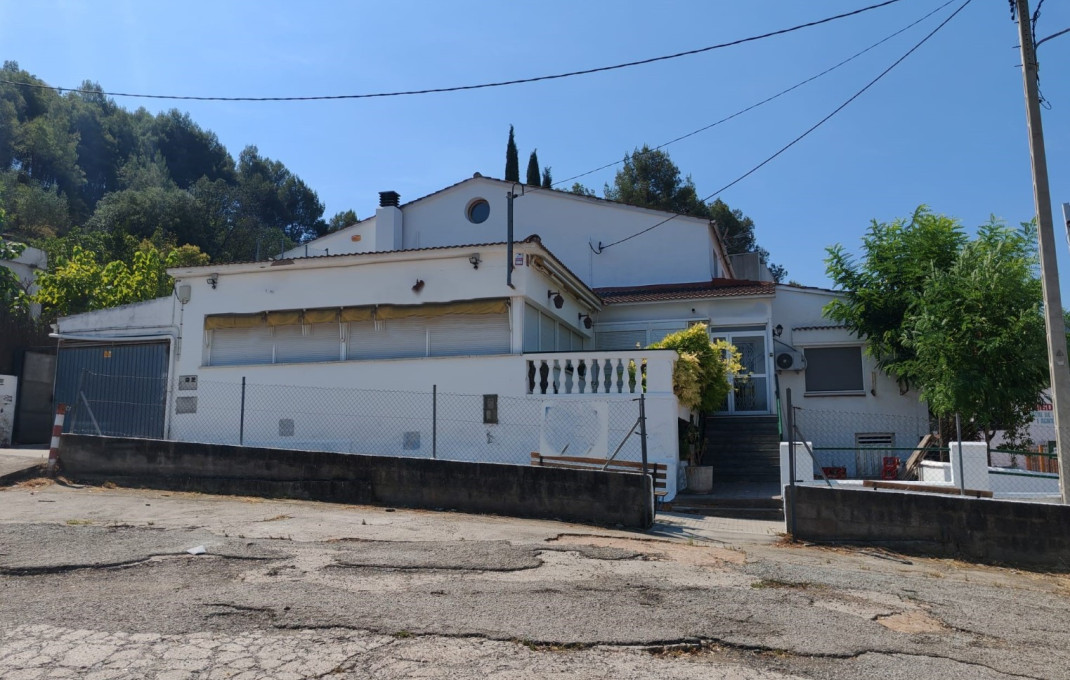 Alquiler - Restaurante -
Olesa de Montserrat