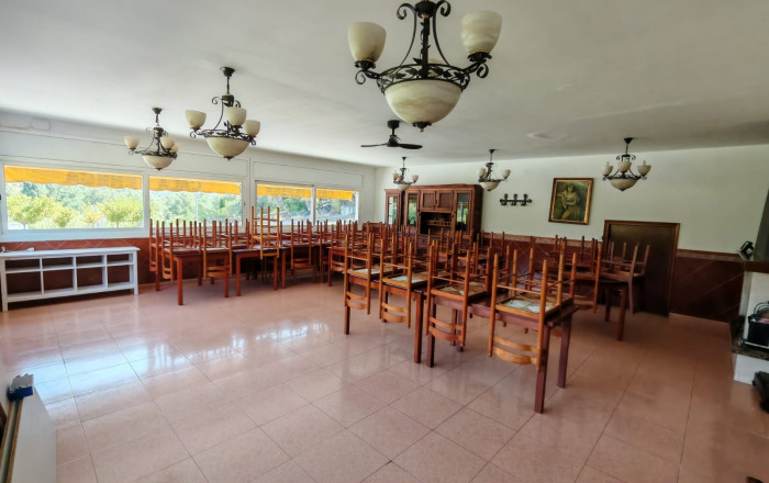 Alquiler - Restaurante -
Olesa de Montserrat