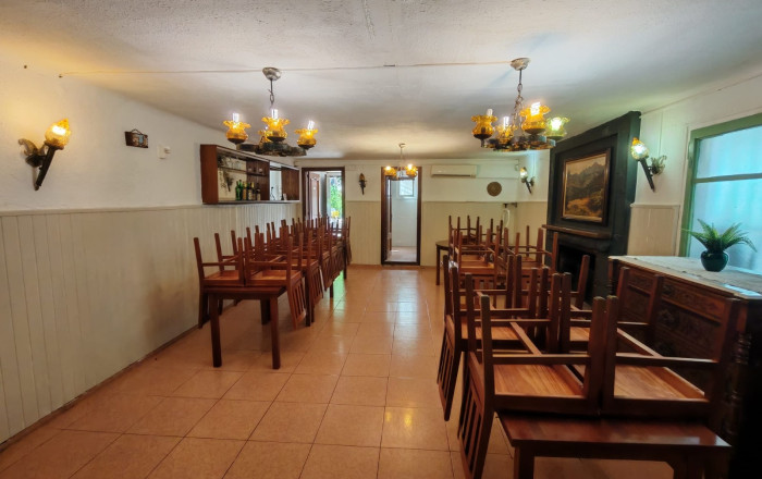 Alquiler - Restaurante -
Olesa de Montserrat