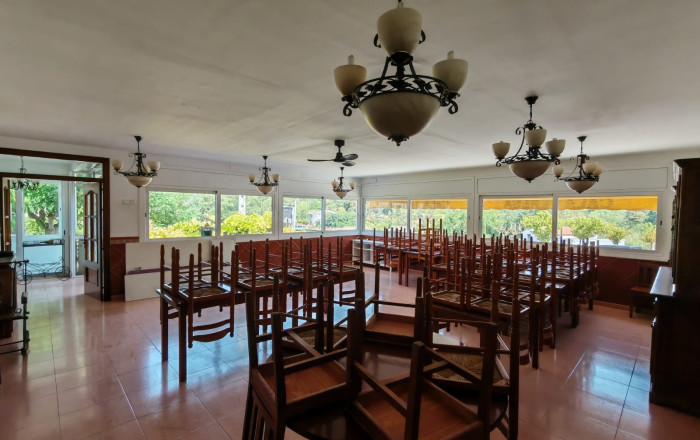 Alquiler - Restaurante -
Olesa de Montserrat