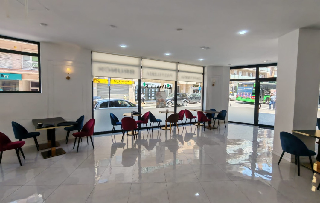 Transfert - Cafeteria -
Manresa