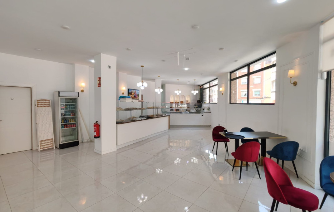 Transfert - Cafeteria -
Manresa