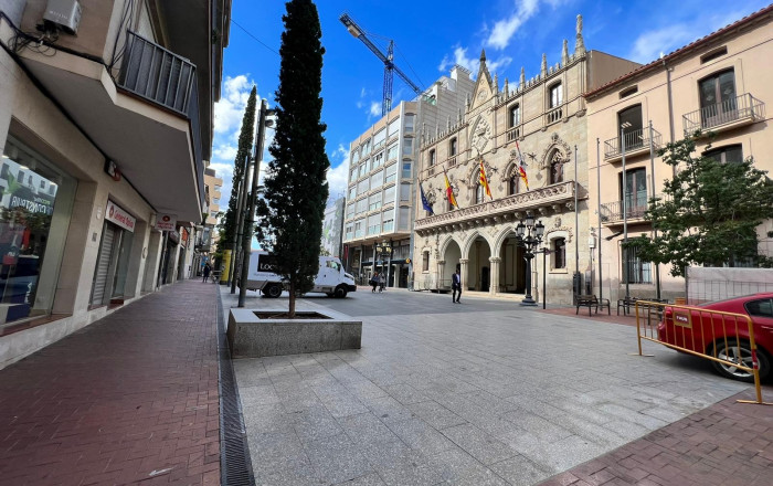 Traspaso - Local comercial -
Terrassa