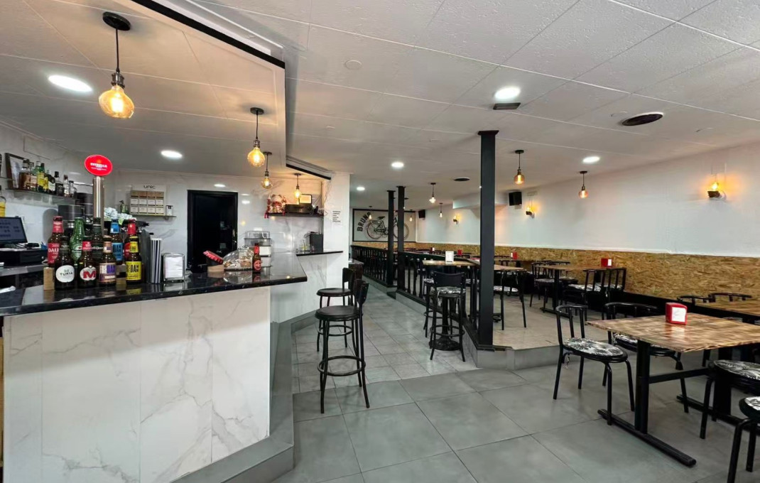 Traspaso - Bar Restaurante -
Montcada i Reixac
