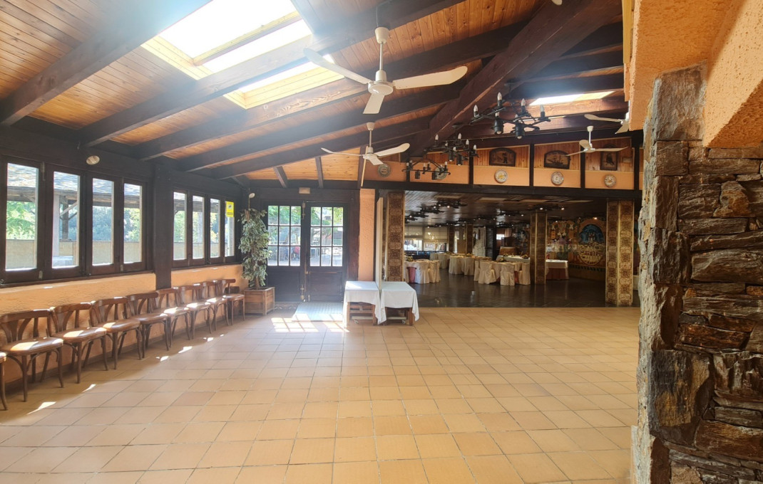 Venta - Masía -
Badalona