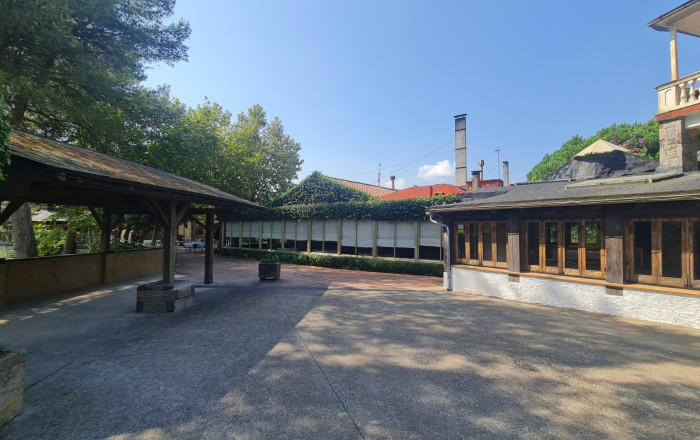 Venta - Masía -
Badalona