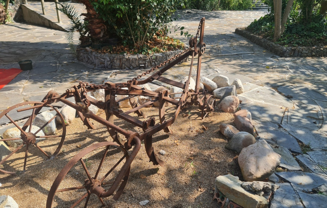 Venta - Masía -
Badalona