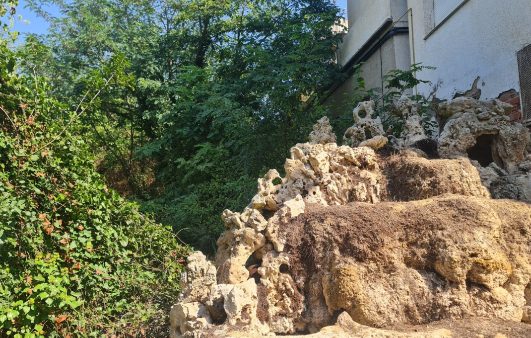 Venta - Masía -
Badalona