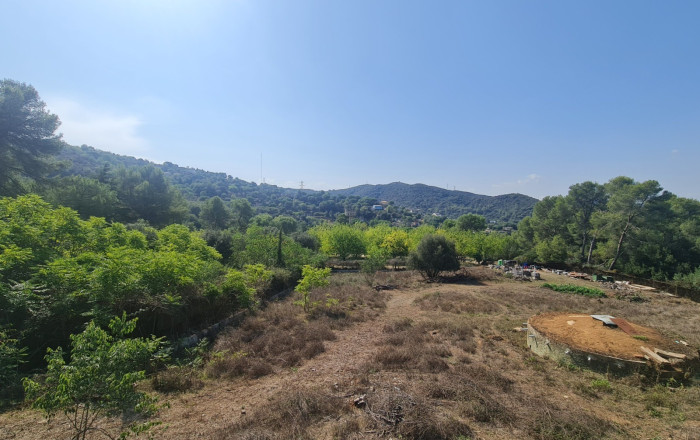 Venta - Masía -
Badalona