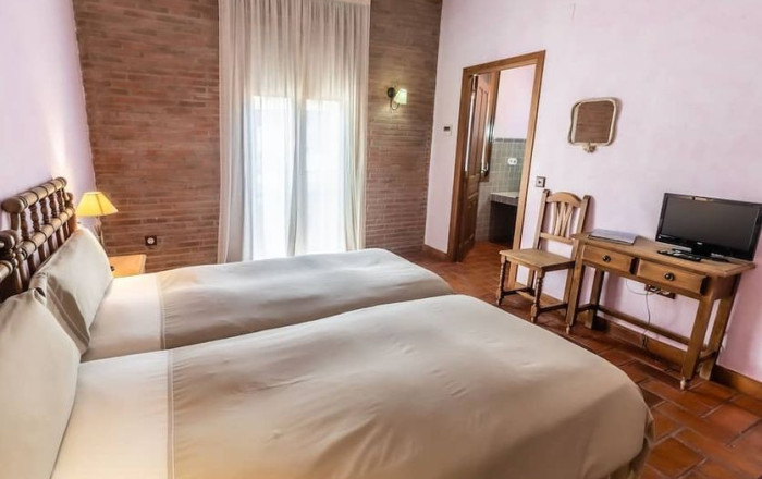 Revente - Hotel 4* -
Badajoz - Alange