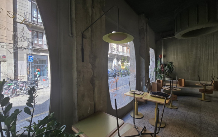 Transfert - Licencia C2 -
Barcelona - Borne-centro