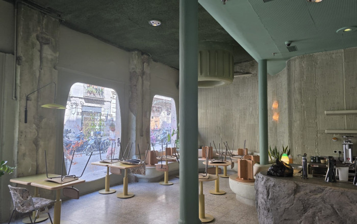 Transfert - Licencia C2 -
Barcelona - Borne-centro