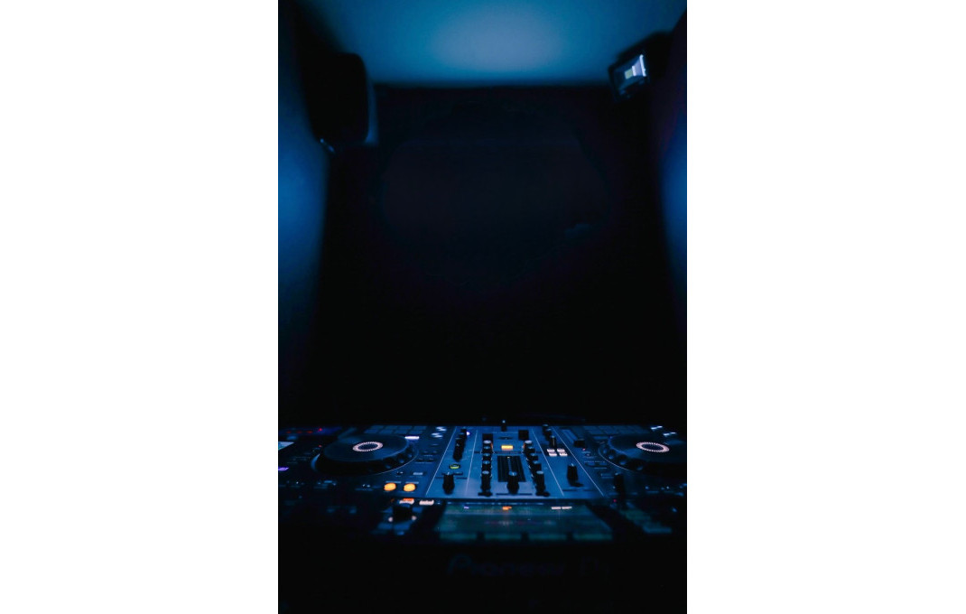 Transfert - Bar Copas Musical -
Barcelona - Sarria-Sant Gervasi