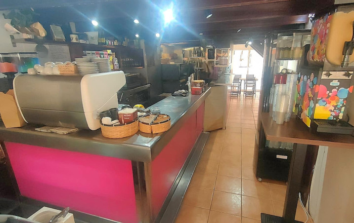 Transfert - Take Away -
Badalona - Centre