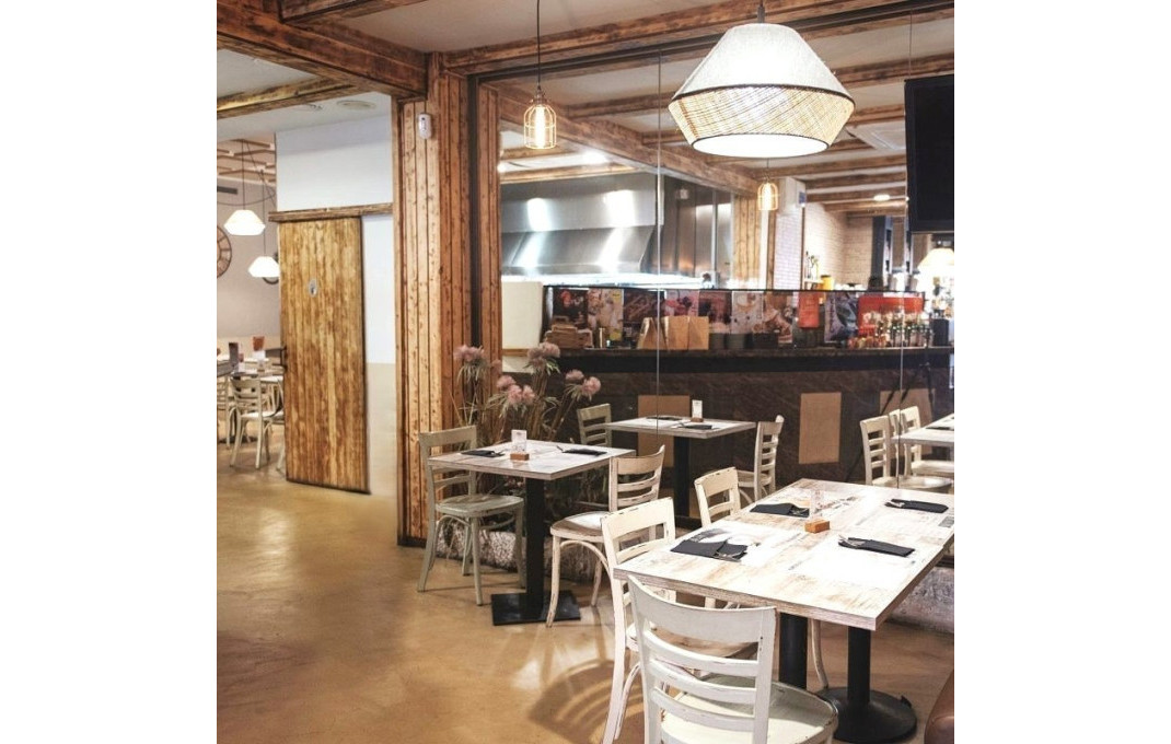 Traspaso - Restaurante -
Barcelona - Sant Martí