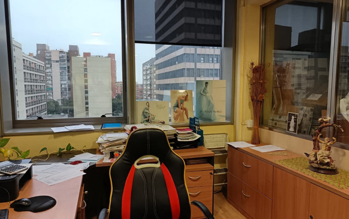 Revente - Des bureaux -
Barcelona - Sants