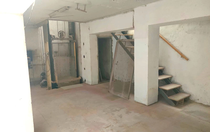 Revente - Local comercial -
Barcelona - Sant Andreu