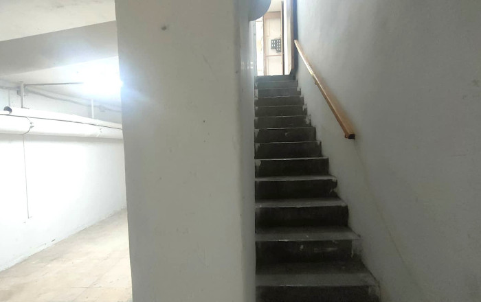 Revente - Local comercial -
Barcelona - Sant Andreu