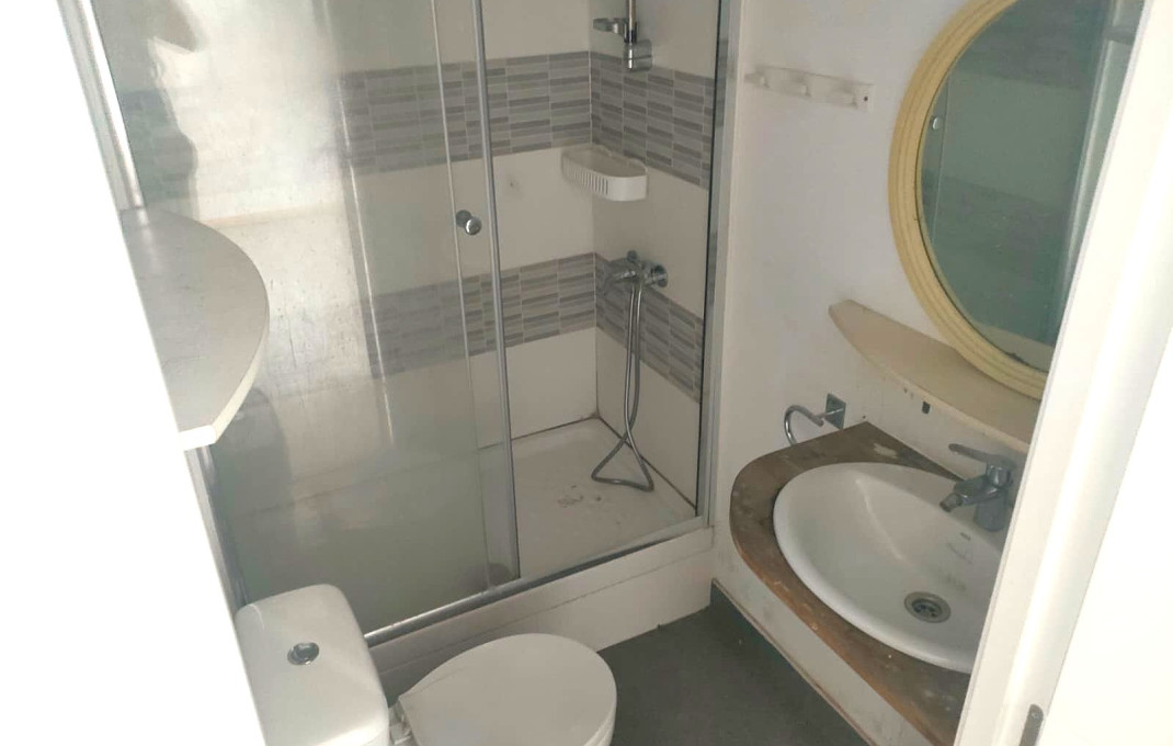 Revente - Local comercial -
Barcelona - Sant Andreu