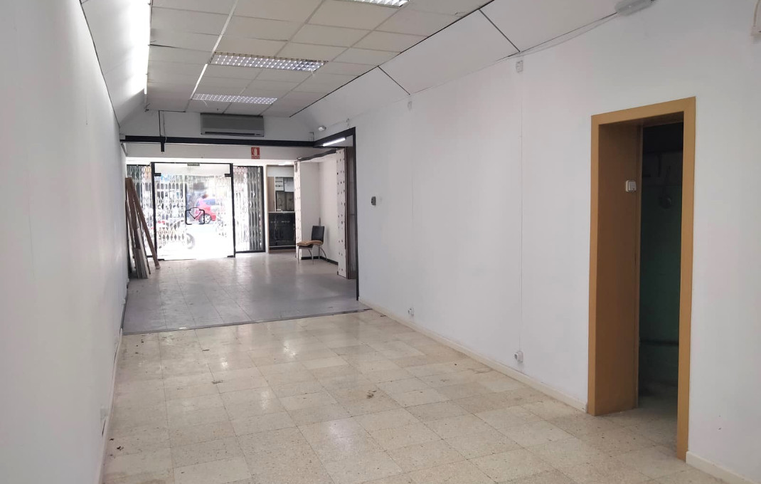 Revente - Local comercial -
Barcelona - Sant Andreu