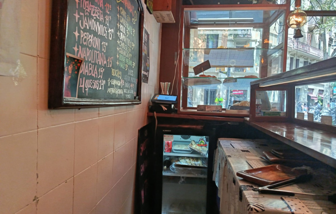 Transfer - Take Away -
Barcelona - Eixample