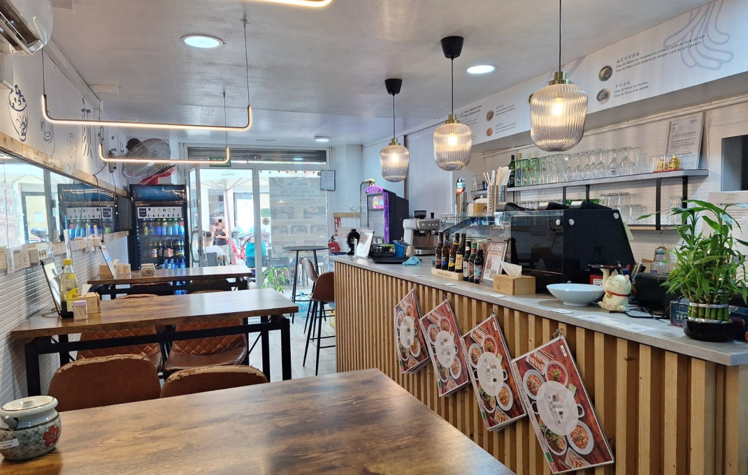 Traspaso - Bar Restaurante -
Barcelona - Sants