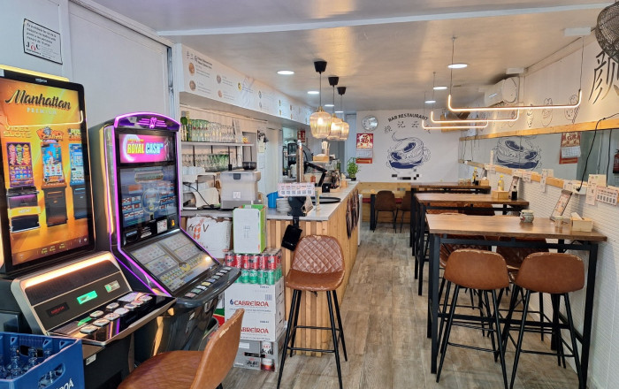 Traspaso - Bar Restaurante -
Barcelona - Sants