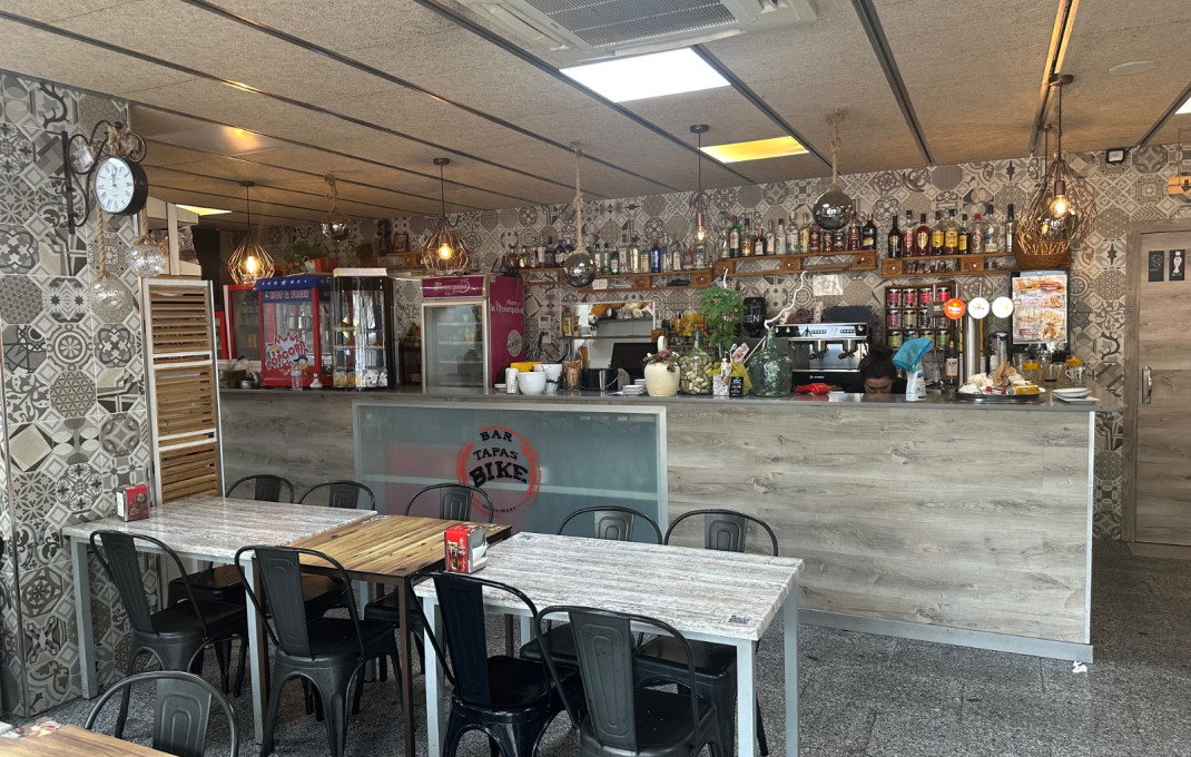 Traspaso - Bar Restaurante -
Santa Perp&egrave;tua de Mogoda