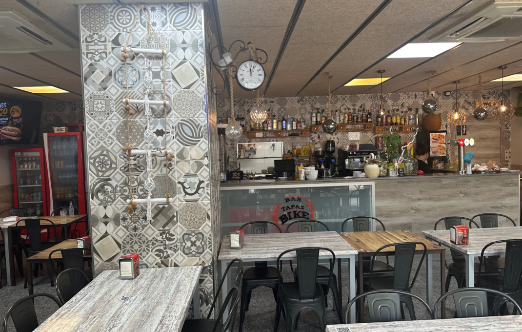 Traspaso - Bar Restaurante -
Santa Perp&egrave;tua de Mogoda