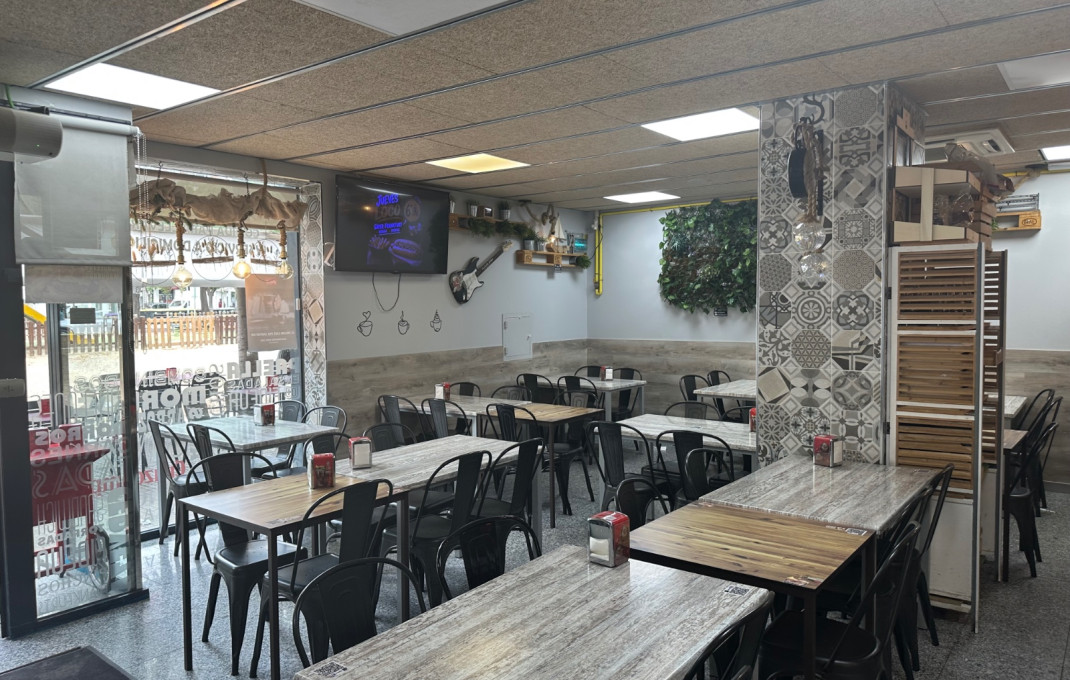 Traspaso - Bar Restaurante -
Santa Perp&egrave;tua de Mogoda