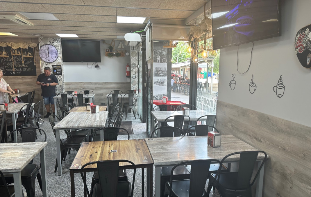 Traspaso - Bar Restaurante -
Santa Perp&egrave;tua de Mogoda
