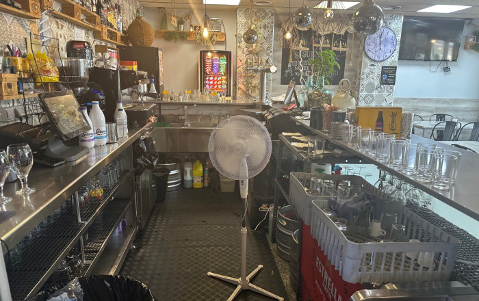 Traspaso - Bar Restaurante -
Santa Perp&egrave;tua de Mogoda