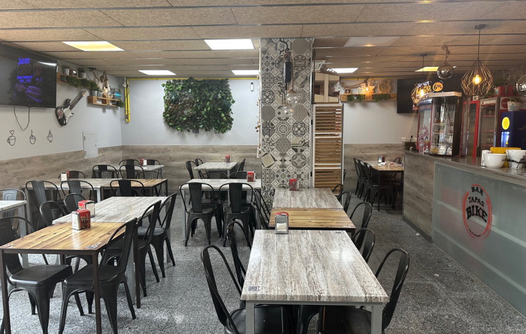 Traspaso - Bar Restaurante -
Santa Perp&egrave;tua de Mogoda