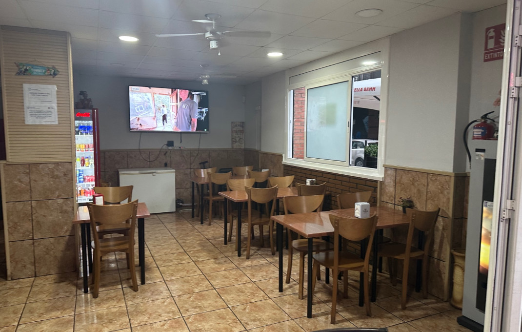 Traspaso - Licencia C2 -
Cerdanyola del Vall&egrave;s