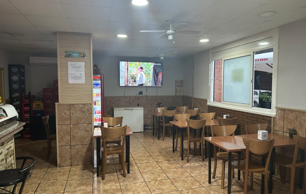 Traspaso - Licencia C2 -
Cerdanyola del Vall&egrave;s