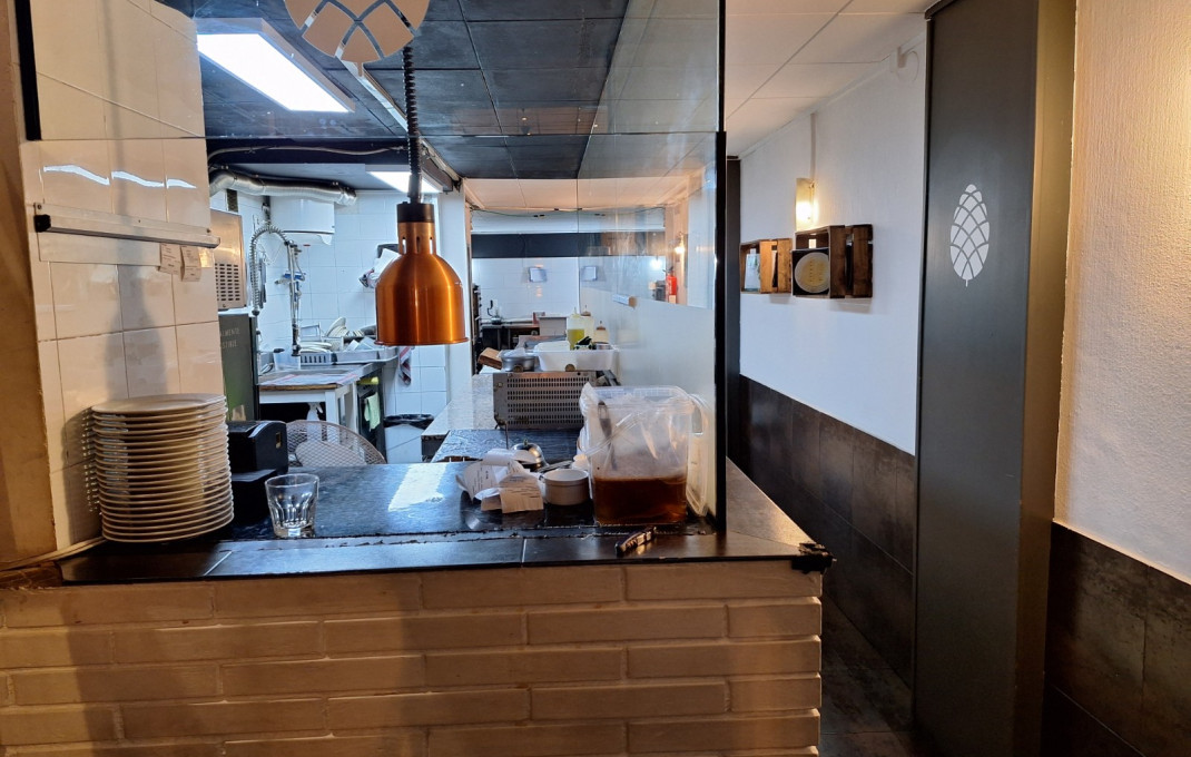 Traspaso - Restaurante -
Barcelona - Eixample Derecho