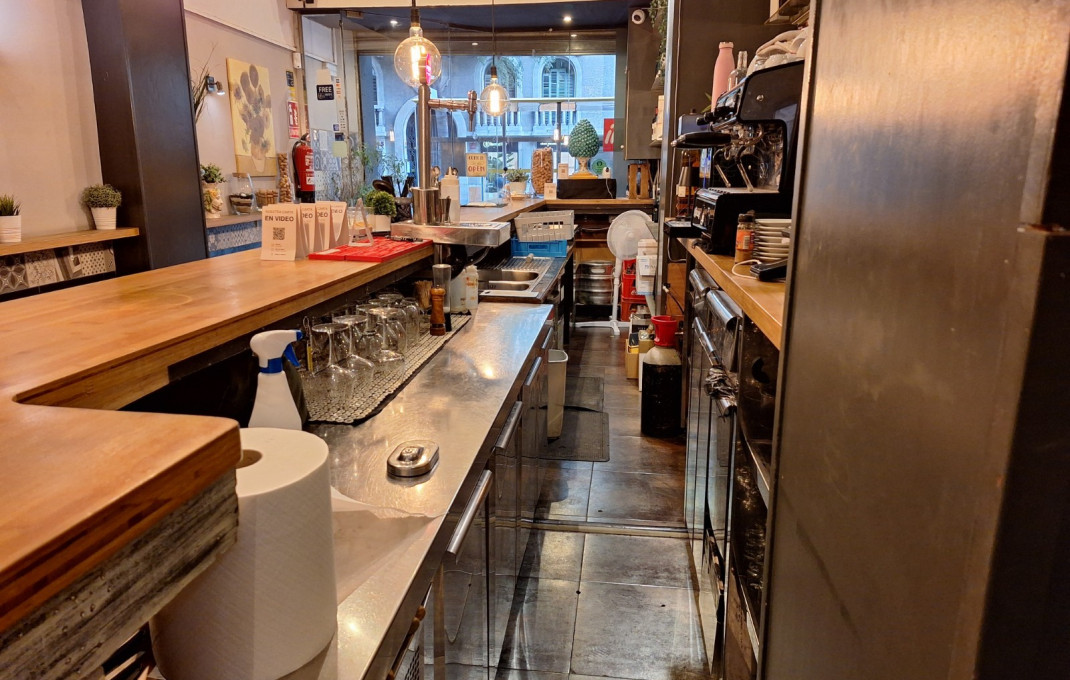 Traspaso - Restaurante -
Barcelona - Eixample Derecho