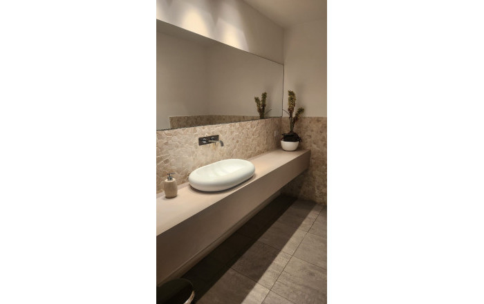 Traspaso - Peluquerias y Estetica -
Figueres