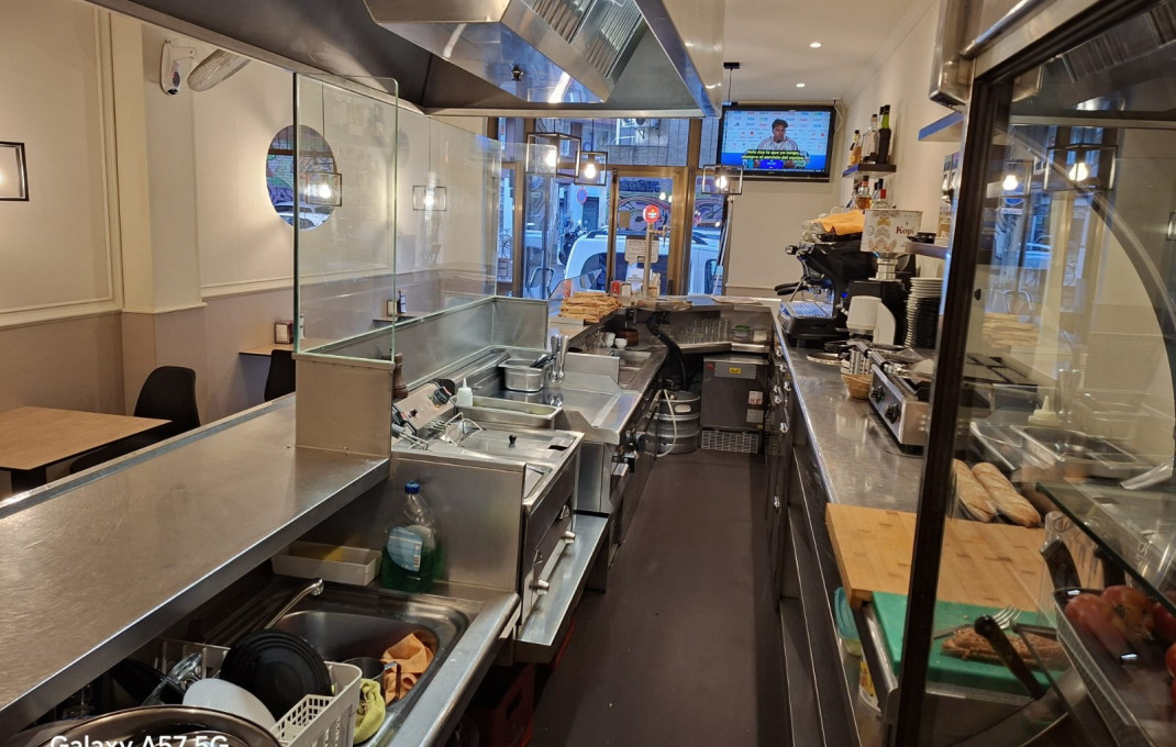 Traspaso - Bar-Cafeteria -
Girona