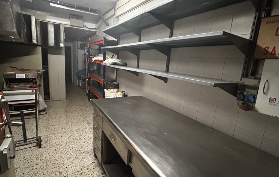 Traspaso - Obradores y/o Panaderias -
Barcelona - Eixample