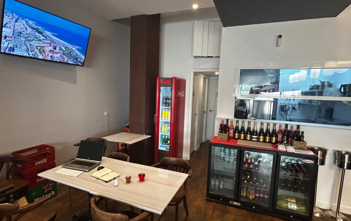 Traspaso - Bar Restaurante -
Barcelona - Poblenou
