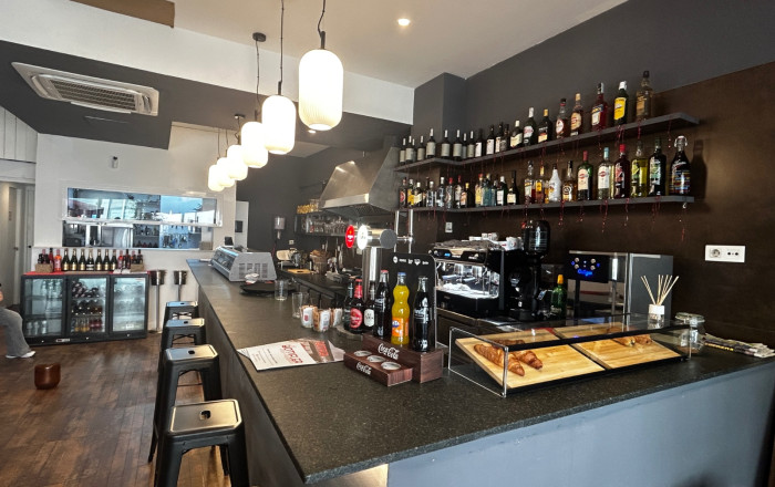 Traspaso - Bar Restaurante -
Barcelona - Poblenou