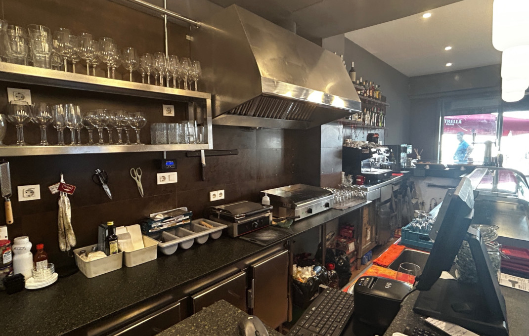 Traspaso - Bar Restaurante -
Barcelona - Poblenou