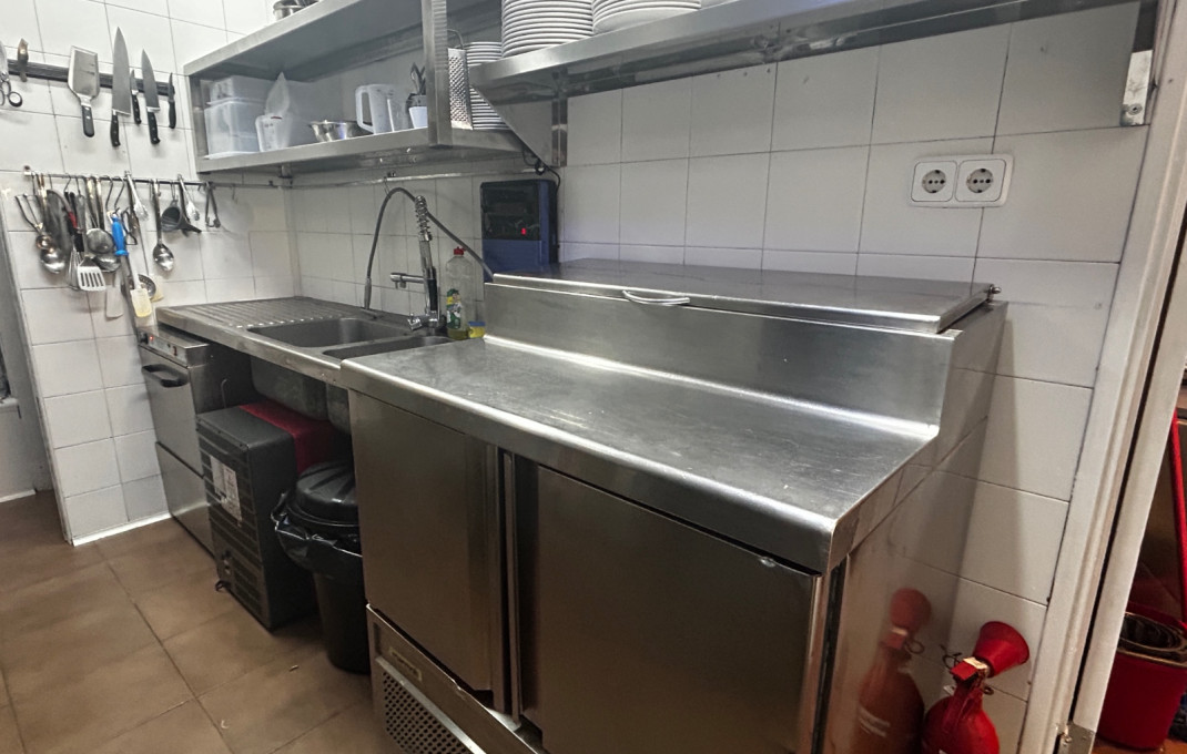 Traspaso - Bar Restaurante -
Barcelona - Poblenou