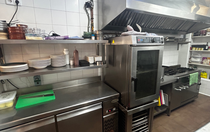 Traspaso - Bar Restaurante -
Barcelona - Poblenou