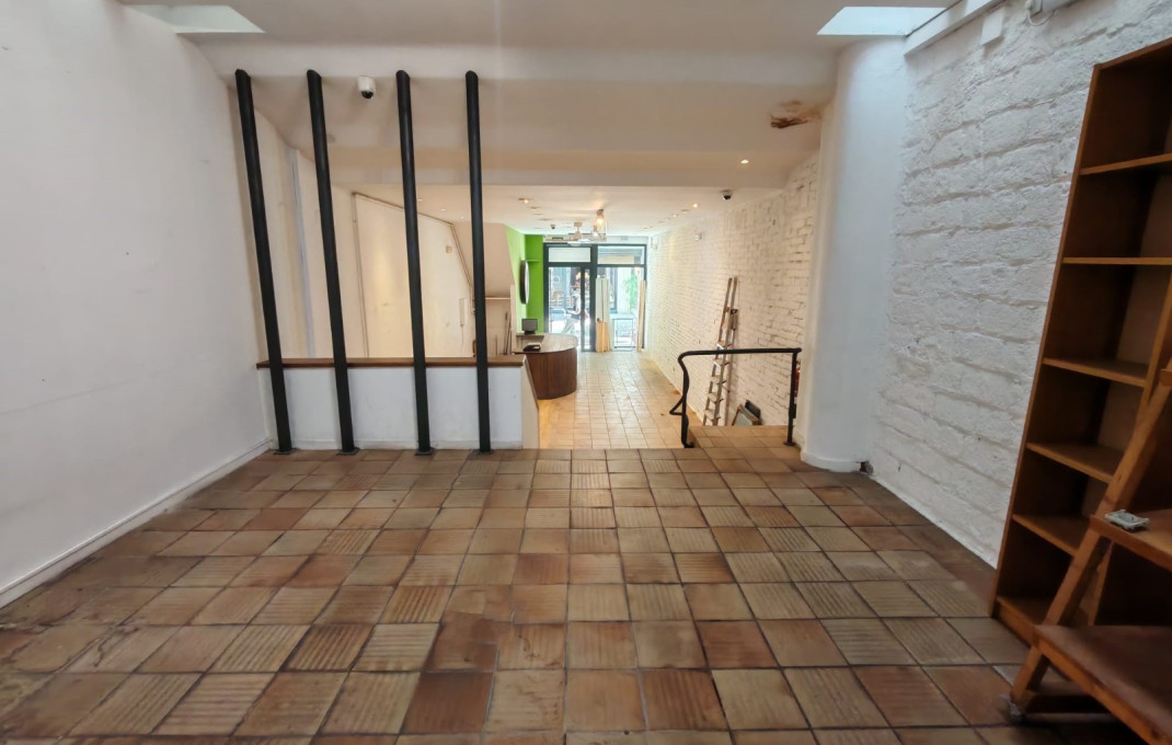 Alquiler - Local comercial -
Sant Cugat del Vall&egrave;s