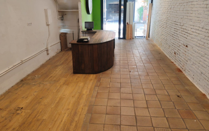Alquiler - Local comercial -
Sant Cugat del Vall&egrave;s