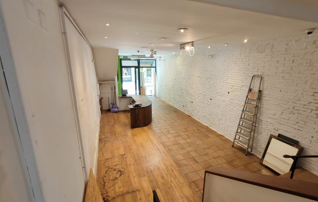 Alquiler - Local comercial -
Sant Cugat del Vall&egrave;s