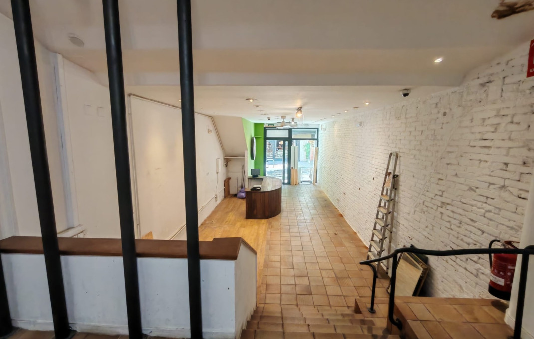 Alquiler - Local comercial -
Sant Cugat del Vall&egrave;s